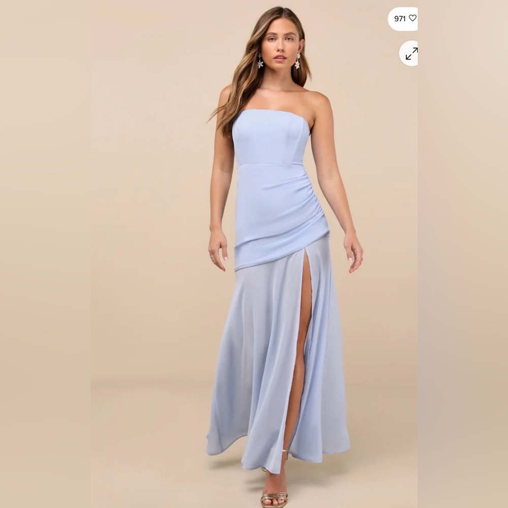 Elegant Strapless Light Blue Dress